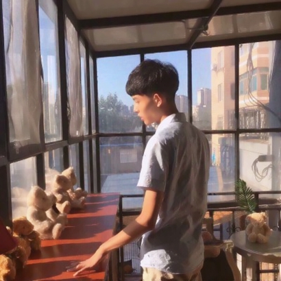 超有辨识度的微信情侣头像来了！一共20张高清好看的款式，专为情侣打造的专属头像素材，来自小脸头像网的情侣头像专区。