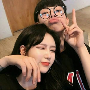 16张潮流时尚款情侣头像 高清个性范一对两张图