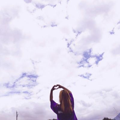 9组高清好看的唯美情侣头像，一对两张共18张