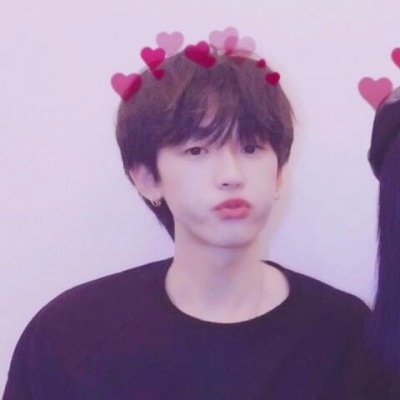 22张高清唯美浪漫情侣头像合集