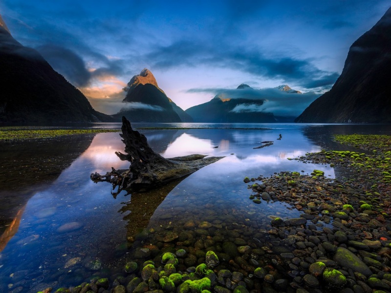新西兰南岛湖山倒影石头风景电脑壁纸来啦