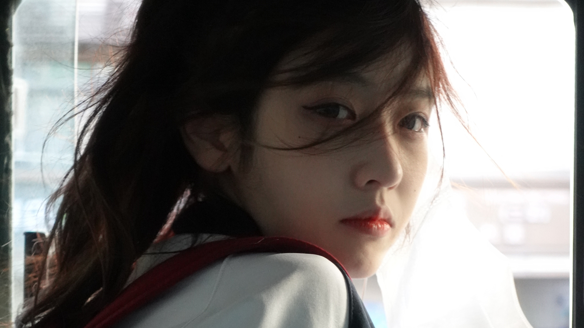 佘颖欣“蛇姐”高清壁纸合集来了