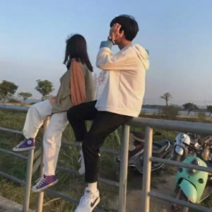 抖音热门情侣头像合集！12张高清个性款一对两张