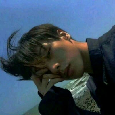 16组高清真人情侣头像 一左一右甜到齁