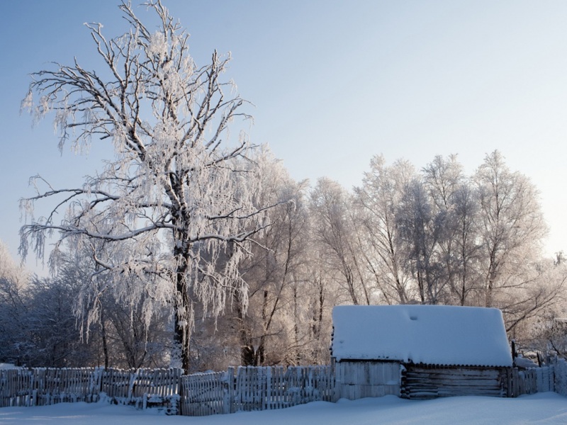 冬日栅栏雪景 适配电脑的高清动漫风壁纸合集