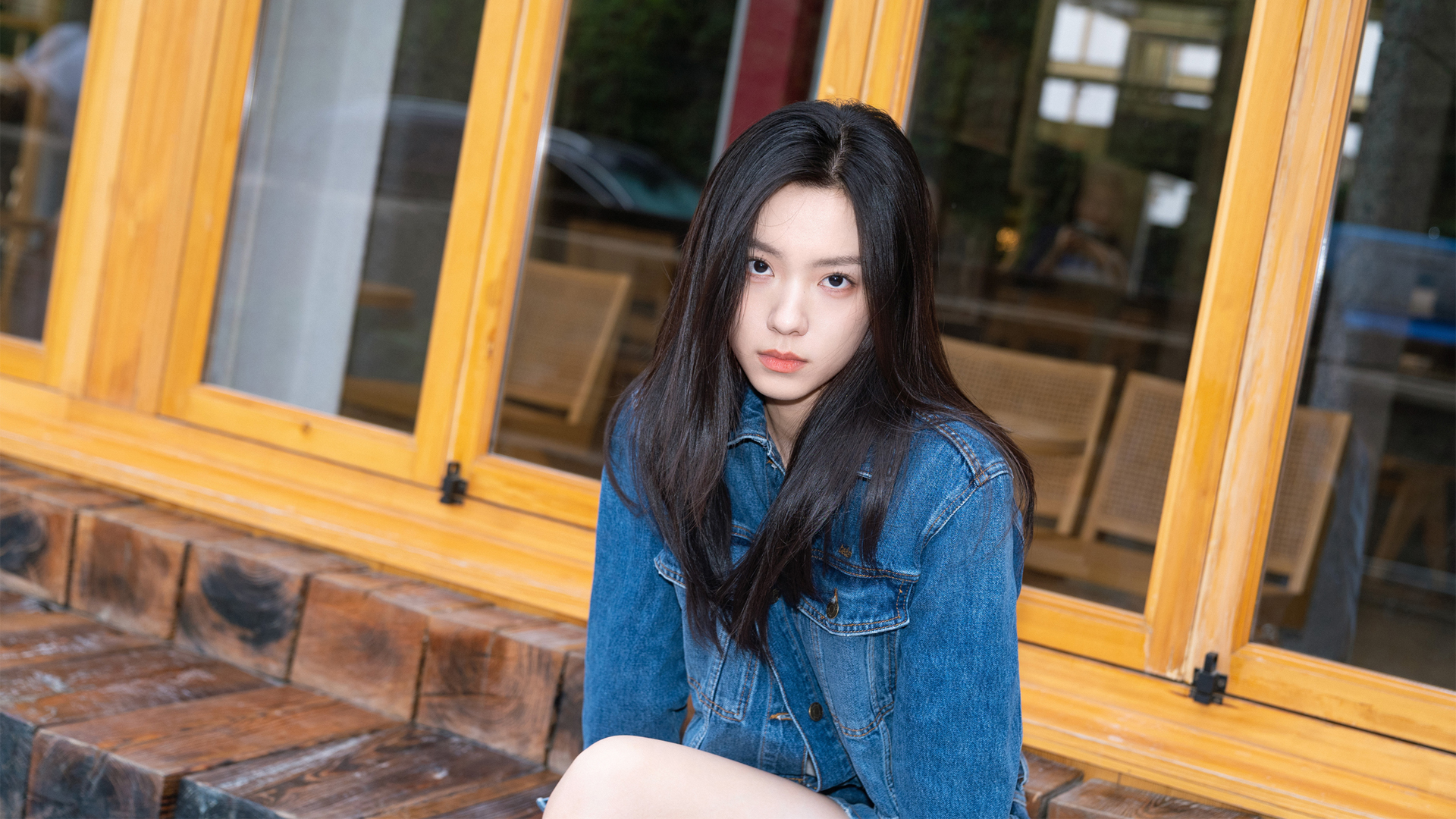 庄达菲高清美女壁纸资源分享