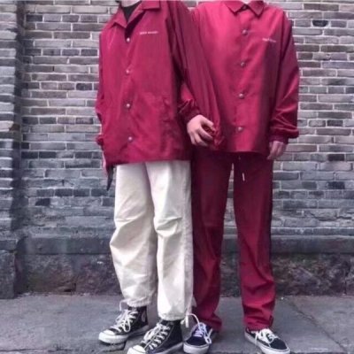 24张不露脸情侣头像一对两张 高清氛围感拉满