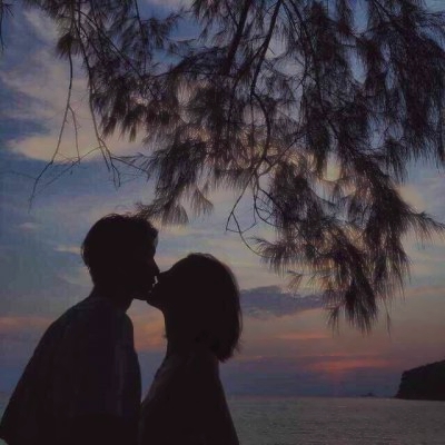 快手红人情侣头像一对两张 高清好看的两人情侣头像合集