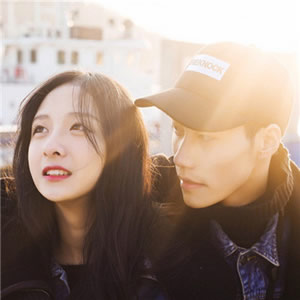 12张高清浪漫情侣头像 氛围感直接拉满