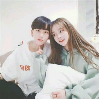 26组氛围感拉满的情侣QQ头像，藏着藏在心底的爱意