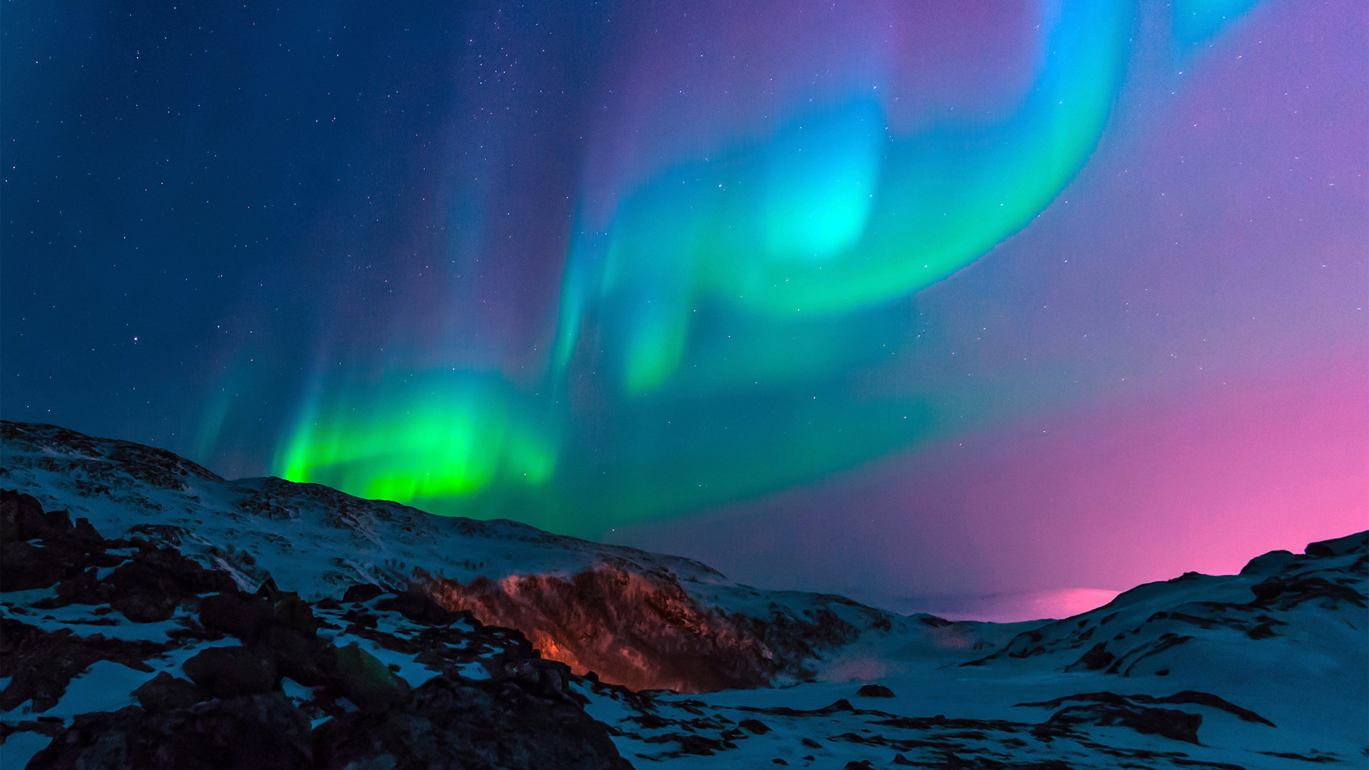 山脉夜空北极光！这款电脑动漫壁纸太绝了