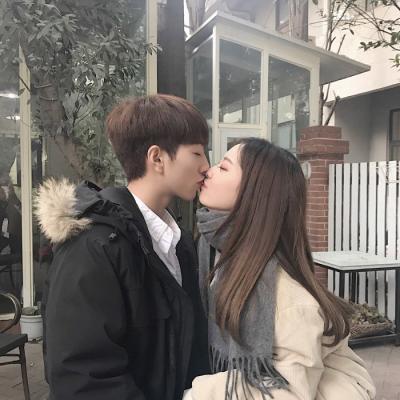 微信情侣头像高清唯美 18张适合情侣用的微信头像图来了