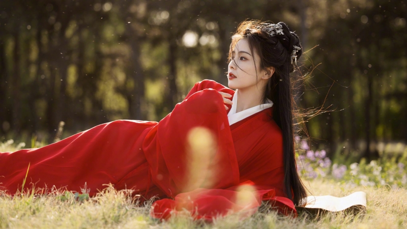 红色古装造型的白鹿高清壁纸来啦