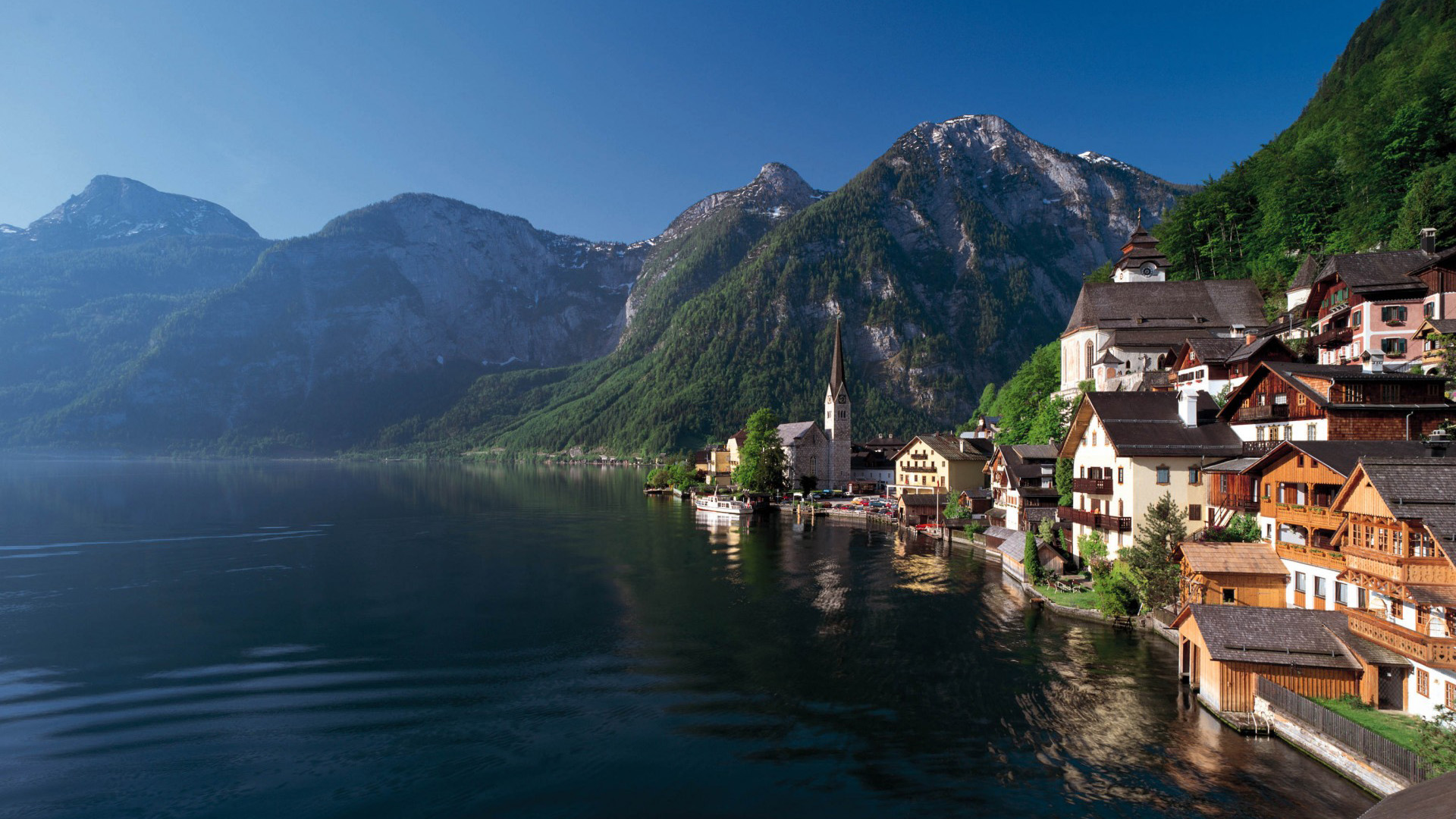 奥地利哈尔施塔特夏日湖畔小镇 高清风景壁纸