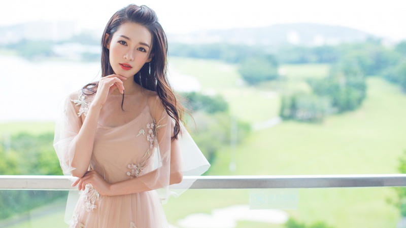 李沁电脑桌面高清壁纸上新 多款分辨率可选