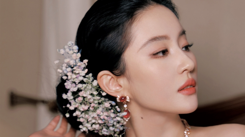 刘亦菲戴鲜花头饰的侧脸高清壁纸来啦