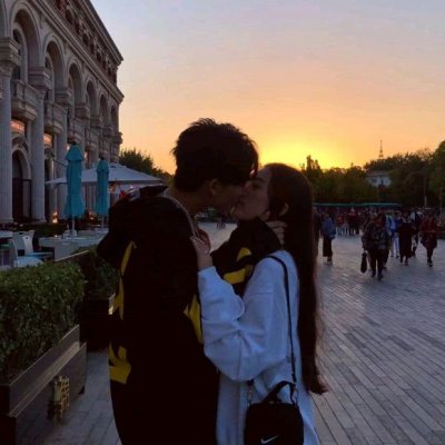 16组高清双人唯美情侣头像上新 一次get两张成套头像