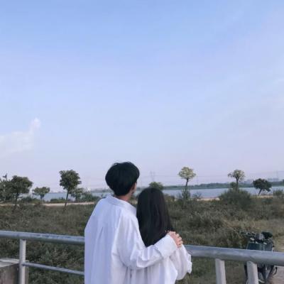 24组清新感拉满的情侣头像 一对两张高清图合集