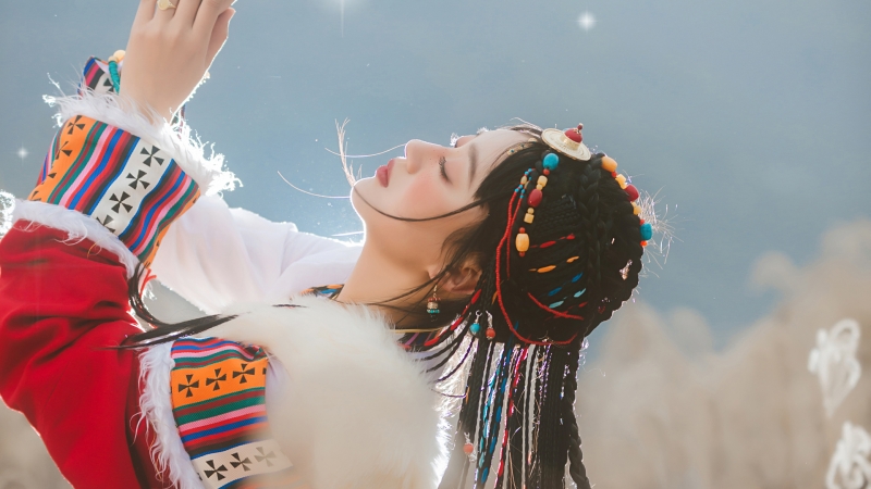 少数民族风美女电脑壁纸 高清多款尺寸可选