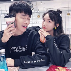 20款潮流时尚QQ情侣头像 高清超酷双人配对款