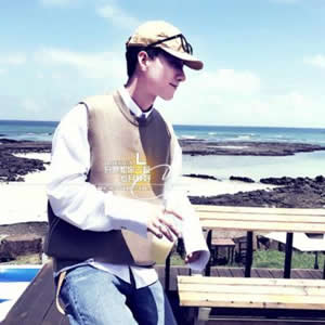 高清一男一女情侣头像合集 共18张