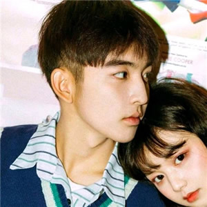 12张高清浪漫情侣头像 秀恩爱专属唯美头像合集