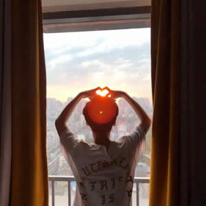 情侣头像两人一张一对唯美 16组好看的双人情头合集