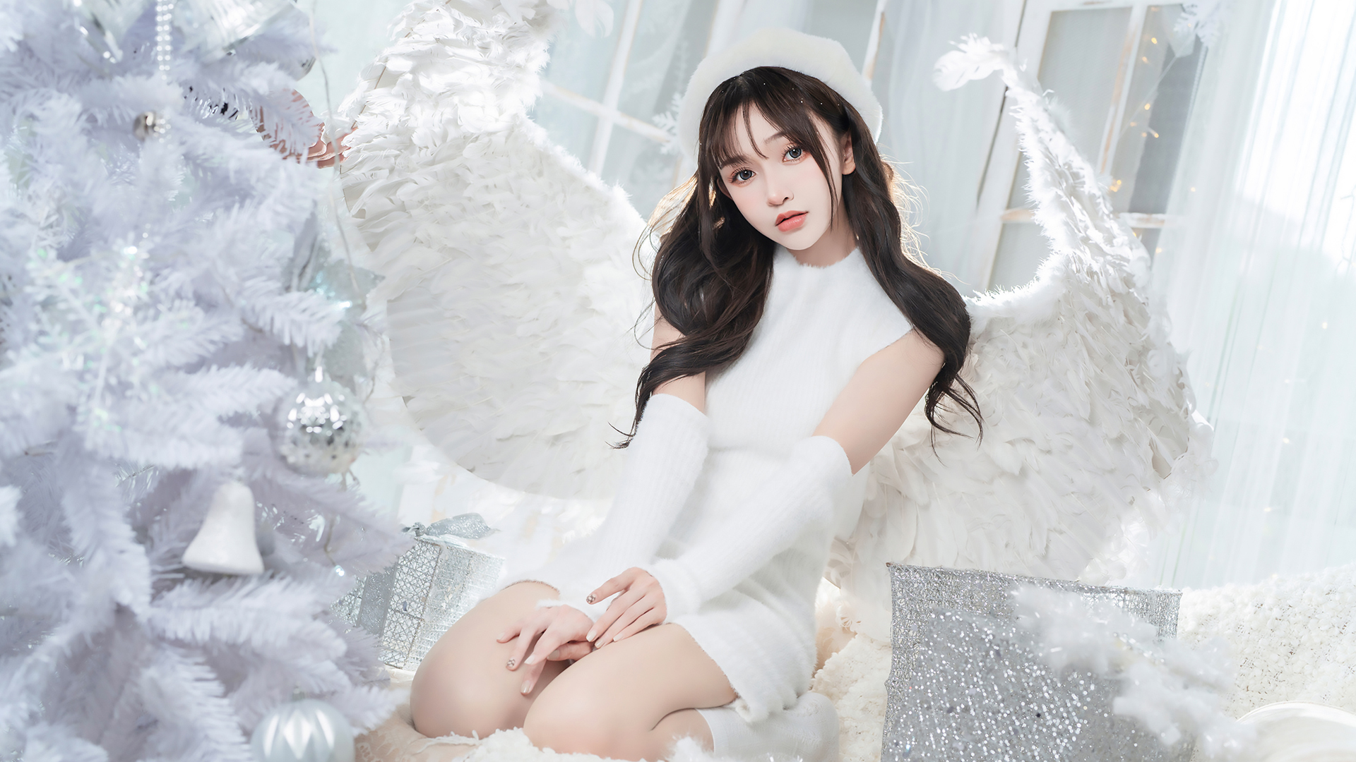 白色清纯天使美女电脑壁纸 多款高清尺寸可选