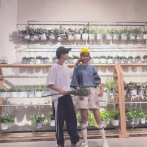 甜到跺脚！16组双人情侣头像 把热恋日常直接焊在头像里