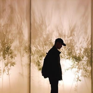 情侣背影一人一张高清情头 20张好看的头像合集来了