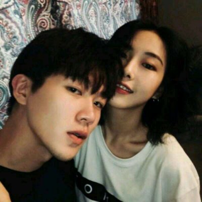 16组高清真人情侣头像 一左一右甜到齁