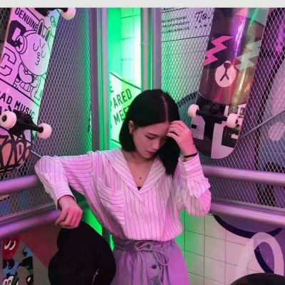 一男一女分开的高清潮款情侣头像 共26组