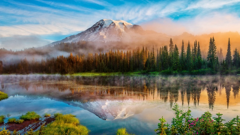雷尼尔山瀑布山脉自然风景电脑桌面壁纸分享