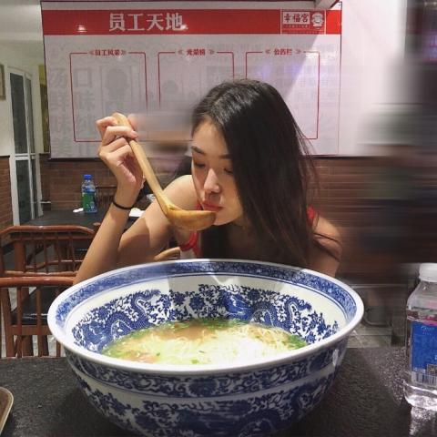 24组高清真人情侣头像 配对款直接用