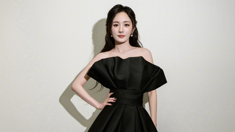 杨幂黑色长裙气质桌面壁纸 多款高清尺寸可选