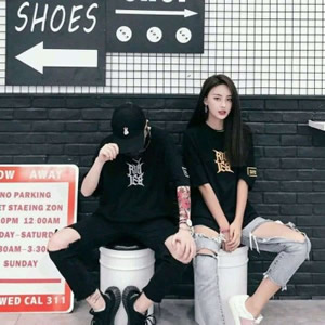 超拽霸气情侣头像单人 16张高清一对两张情侣头像合集来了