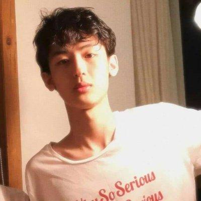 12张超甜双人情侣头像 温馨氛围感拉满