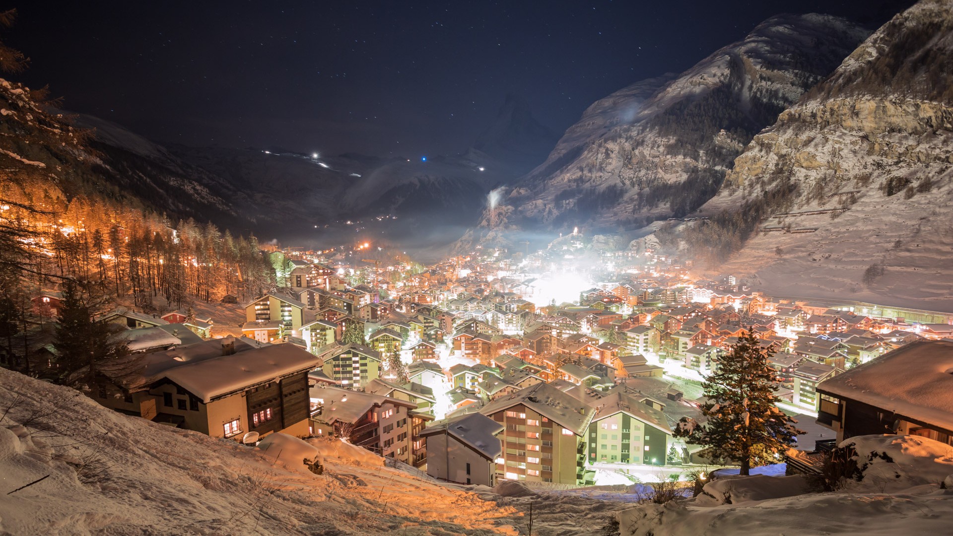 瑞士冬日小镇夜景 多款高清电脑壁纸任你选