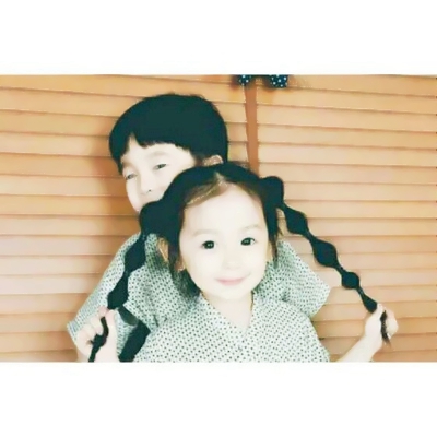 16组超可爱萌娃情侣头像 左右配对高清QQ头像合集