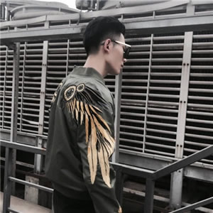 情侣时尚一左一右情头 12张高清新潮情侣头像合集