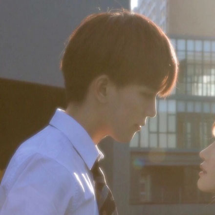 8组氛围感拉满的情侣头像！微信QQ都能用的一男一女意境款