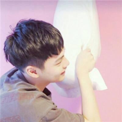 难找又好看的一男一女情侣头像 20张稀有款分享