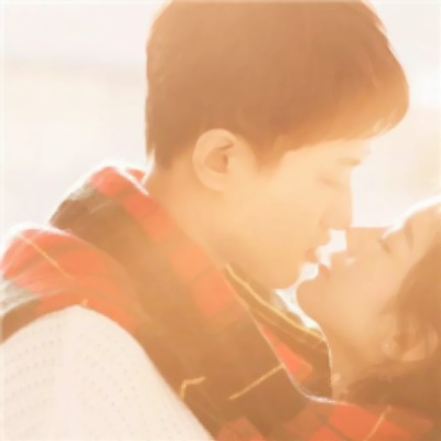 18张高清甜蜜拥抱情侣头像 浪漫氛围感拉满的情头合集