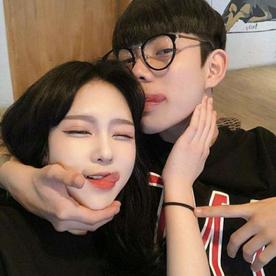 32组高清QQ情侣头像 单人双人款都有