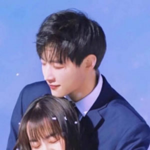 情侣头像一对两张唯美小清新 16组真爱永存款上线
