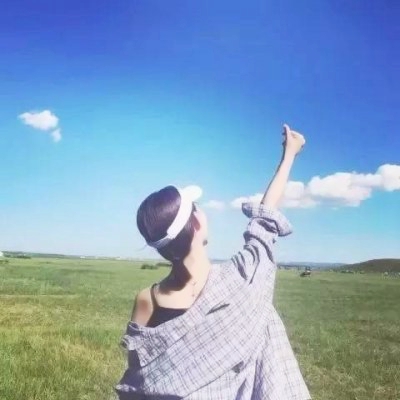 24组高清一男一女情侣头像 一人一张分开款