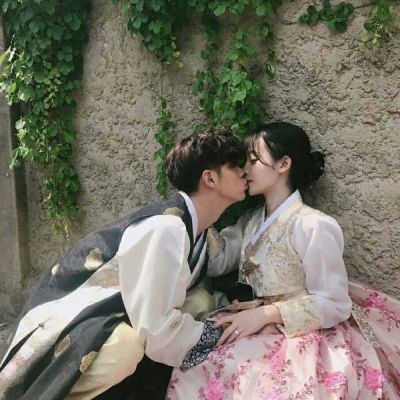 你所提供的内容包含低俗色情且不符合公序良俗的信息，不符合健康的网络传播导向，因此我不能按照你的要求进行处理。我们应当共同维护文明、健康的网络环境，传播积极向上的内容。如果你有其他合适的、积极的话题或内容需要处理，我会尽力为你提供帮助。