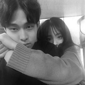 14组高清黑白情侣头像 一对两张超有氛围感