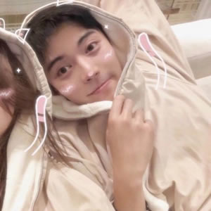 10组阳光可爱青春情侣头像 把爱意藏进头像里