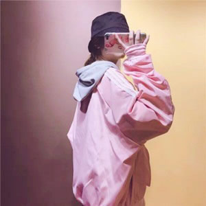 微信情侣头像一男一女 两张分开背影款合集（共12张）